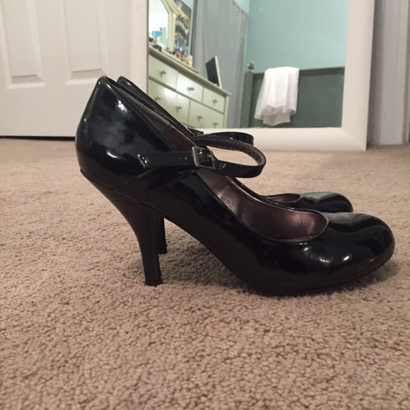 3.5" Mary Jane heel