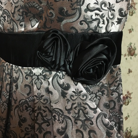 Strapless formal cocktail dress - Picture 4 of 4