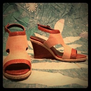 🎉🤑FLASH SALE 2NIGHT ONLY🤑🎉 Peep Toe Sandal