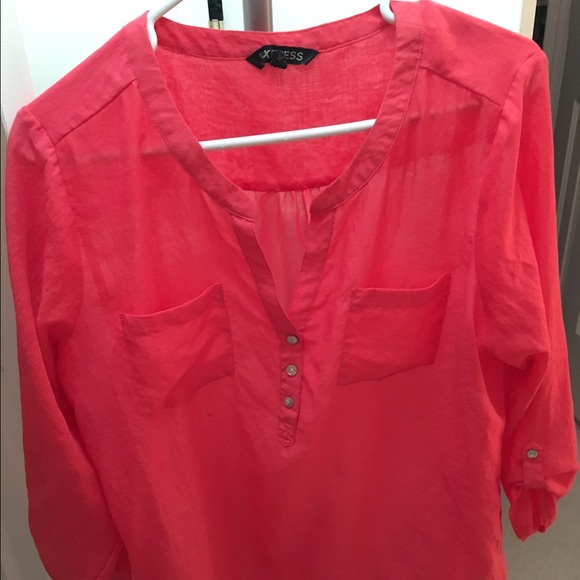 Express 3/4 sleeve Coral Top