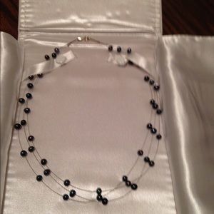 Na Hoku black pearl necklace