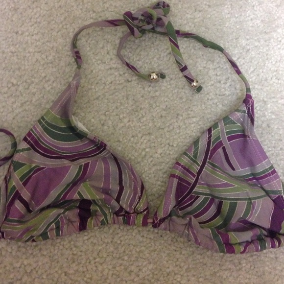 Bikini - Picture 2 of 4