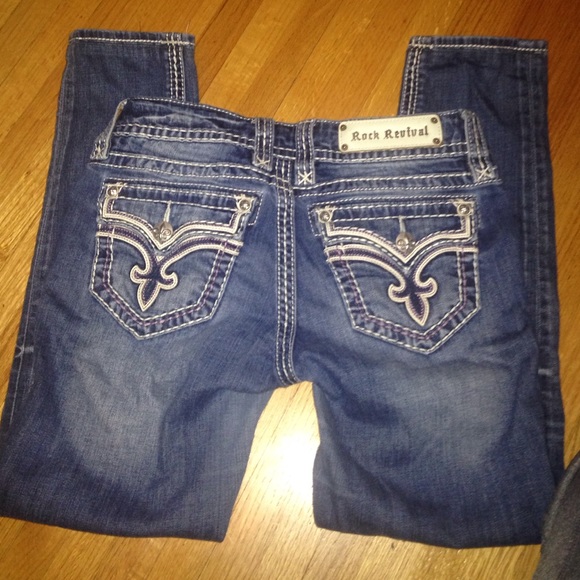 size 28 Rock Revival Jeans