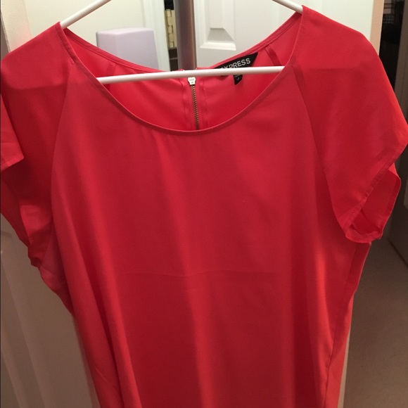 Express Zip Back Short Sleeve T