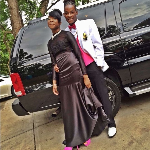 Black prom dress