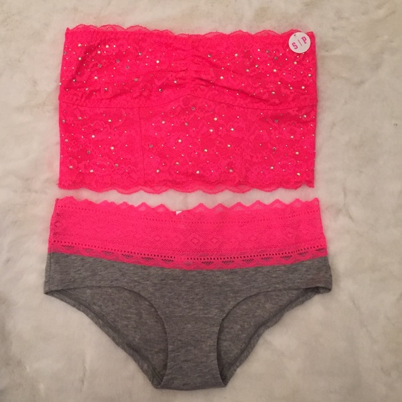 VS Pink Longline Lace Bandeau Bralette Set - Picture 2 of 4