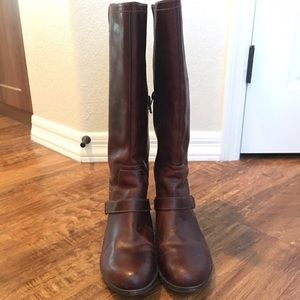 Ugg channing ii leather boots