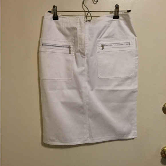 Lafayette Woman skirt