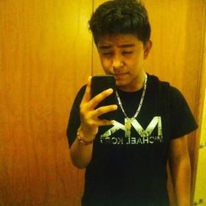 Meet your Posher, Eduardo