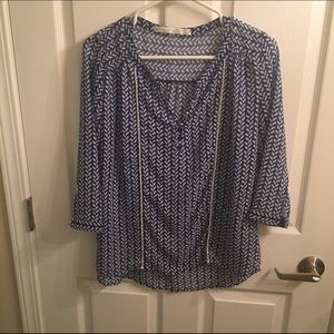 NWOT blue blouse with white detail.