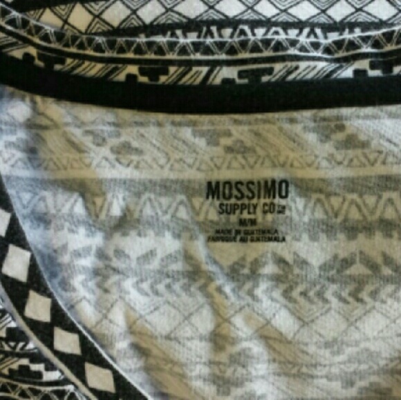 NWOT Short Sleeve Black & White Tee sz M - Picture 3 of 4