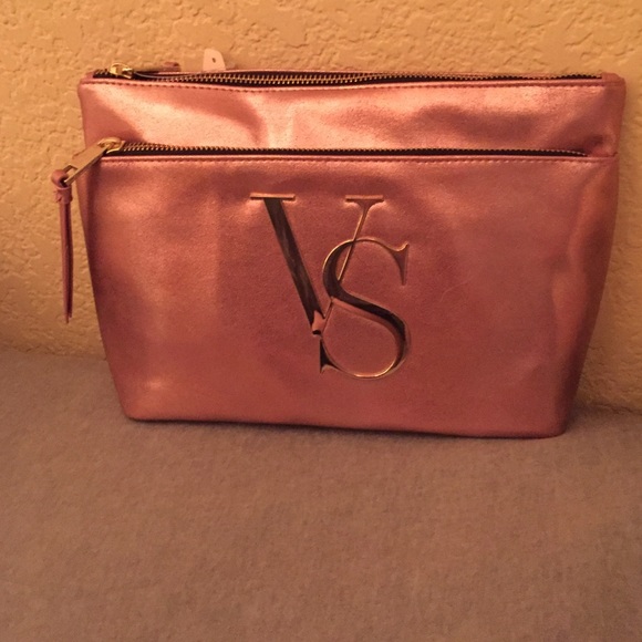VICTORIA SECRET MAKEUP BAG ❤️ rose gold❤️