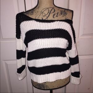 NWT Off the Shoulder Chunky Sweater