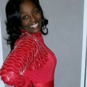 Meet your Posher, Sharon