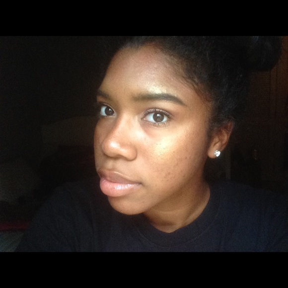 Meet your Posher, Esmeralda - Picture 3 of 4