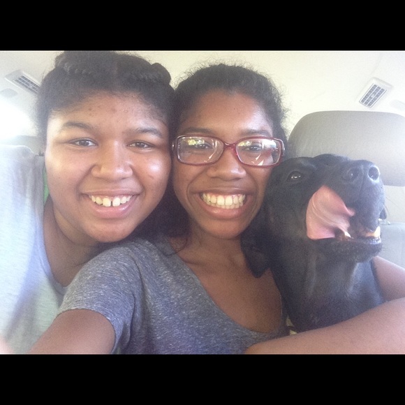 Meet your Posher, Esmeralda - Picture 4 of 4