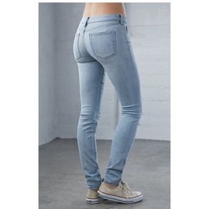bullhead denim mid rise jeans (Pacsun)