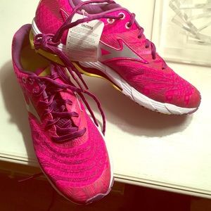 Pink and Purple Mizuno sneakers!!