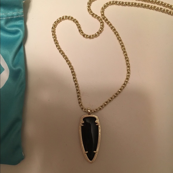 Black Kendra Scott Skylar Necklace