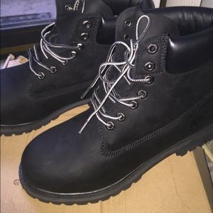 Black Timberlands