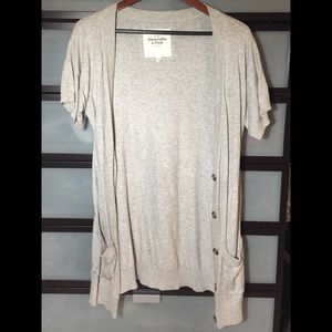 Short Sleeve Heathered Grey Cardigan