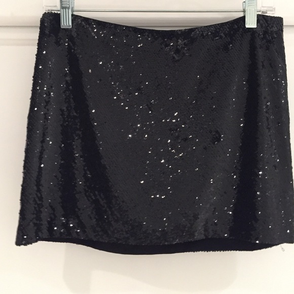 Haute Hippie black sequins embellished mini, S