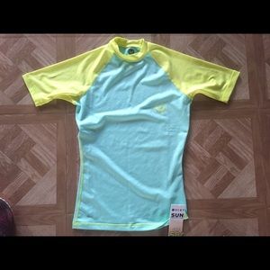 Roxy rash guard!
