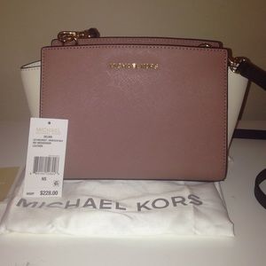 NWOT Michael Kors Selma