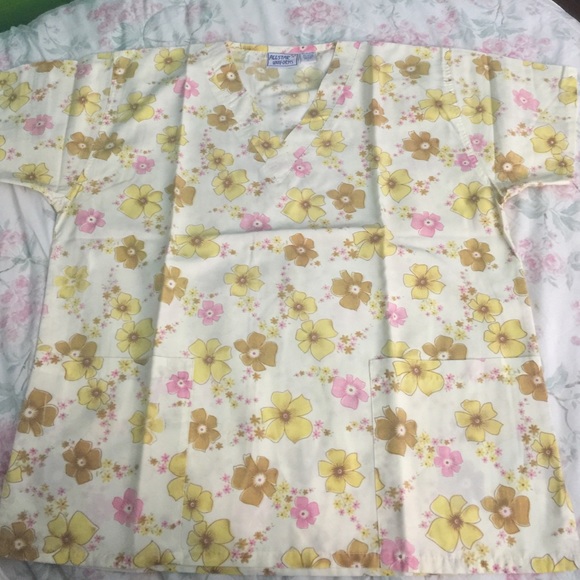Nursing scrub