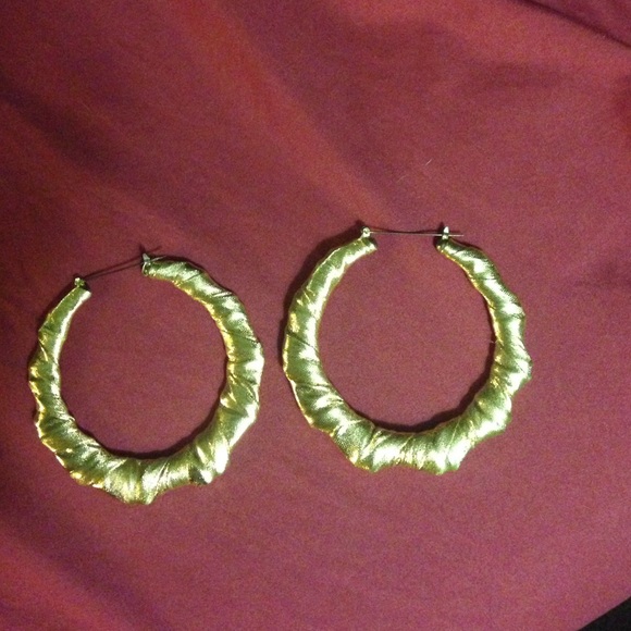 FAB HOOP EARRINGS NEW