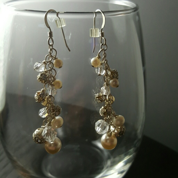 Final Sale!!! Statement earrings - Picture 2 of 2