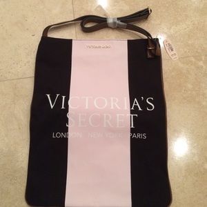 NWT Victoria's Secret Messenger Bag