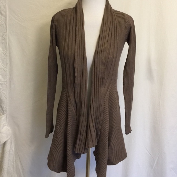 Forever 21 Sweaters - Cute Cardigan Mauve/Tan XXI Small Hi-Lo
