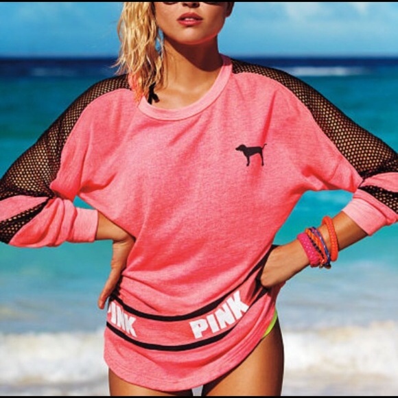 Brand new vs pink mesh crew Sz medium..