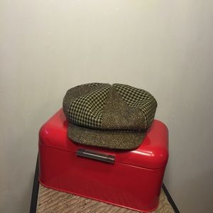 Newsboy cap