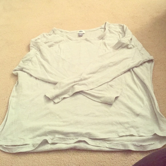 Old navy relaxed t-shirt - Picture 1 of 1