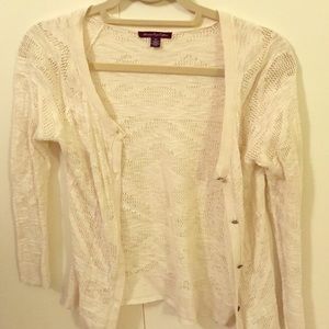 Light weight cream cardigan.