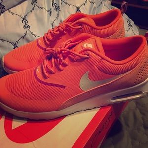WMNS Nike Air Max Thea