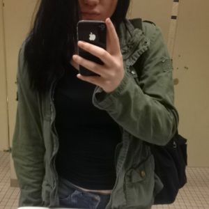 Meet your Posher, Zoe