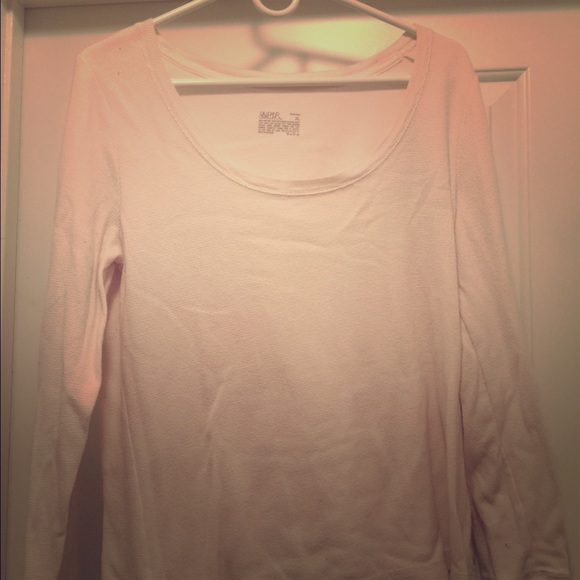 Off white thermal scoop neck