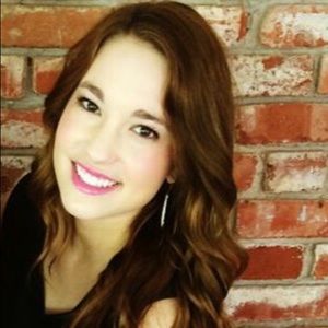 Meet your Posher, Molly