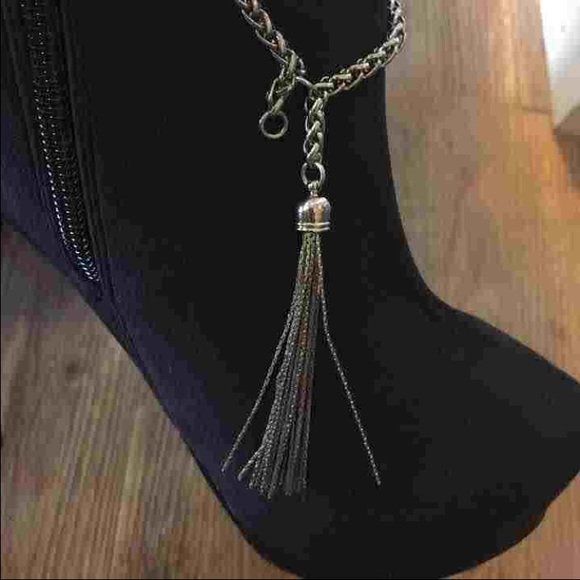 Dereon black booties boots - Picture 3 of 3