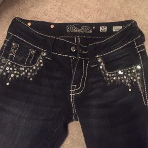 Size 25 skinny Miss Me jeans!