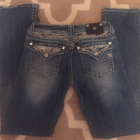 Miss me jeans sz 29 x 33 inseam rhinestone boot