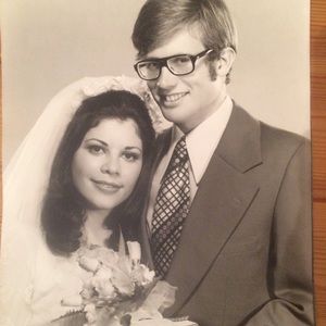 Meet your Posher, Iris