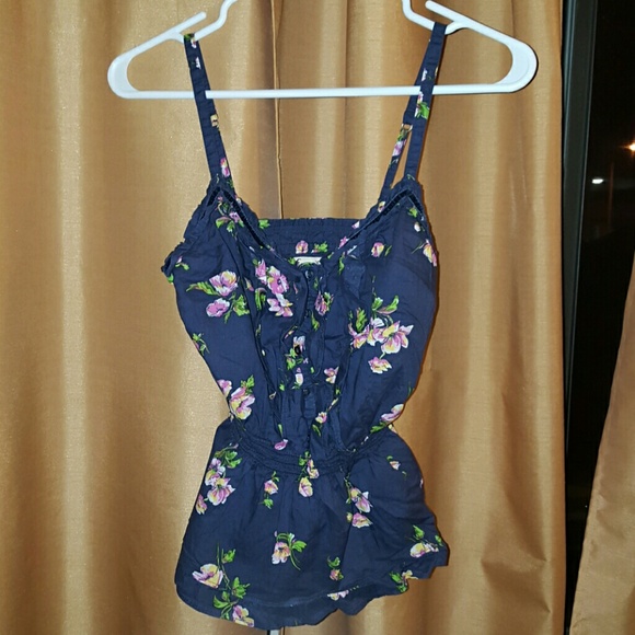 Hollister blouse
