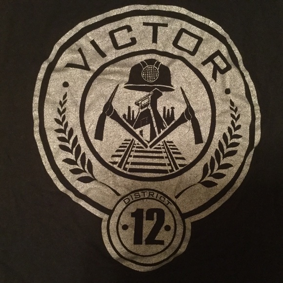 The Hunger Games Top - Picture 2 of 3