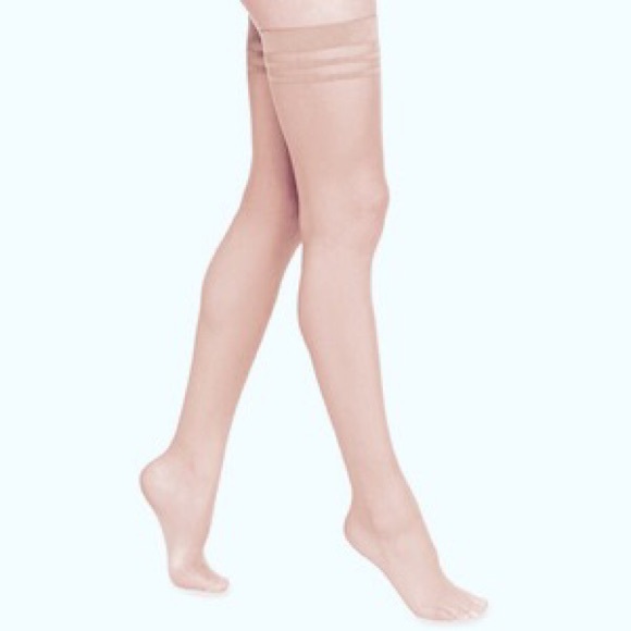 Victoria's Secret Accessories - ⚡️SALE⚡️Victoria's Secret Silky Opaque Thigh Highs