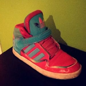 Adidas girls rebound high