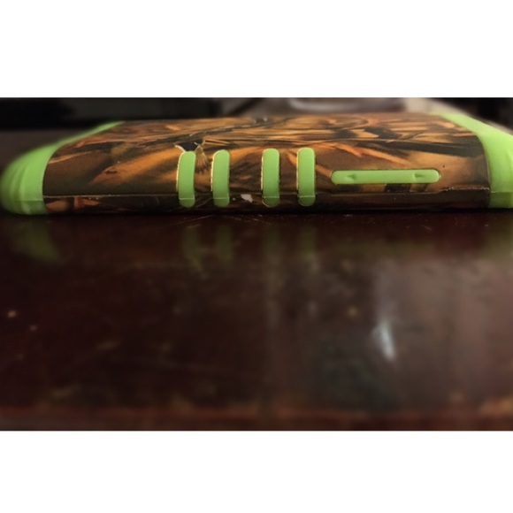 iPod 4 camo case - Picture 2 of 4